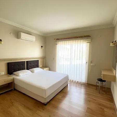 Maison Edina - Cunda 아파트